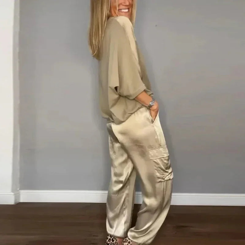 Amelia™ | Ensemble Femme Sophistiqué en Satin